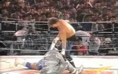 FMW – Atsushi Onita vs Terry Funk (No-rope Exploding Barbwire Timebomb Deathmatch)
