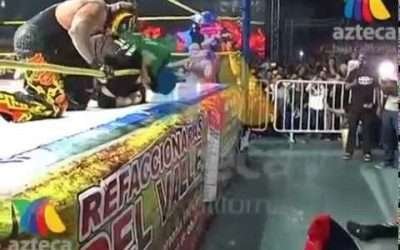 Official footage AAA Perro Aguayo Jr. dies match vs Rey Mysterio former wwe superstar