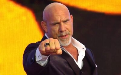 WWE Hall of Famers make their WrestleMania entrance